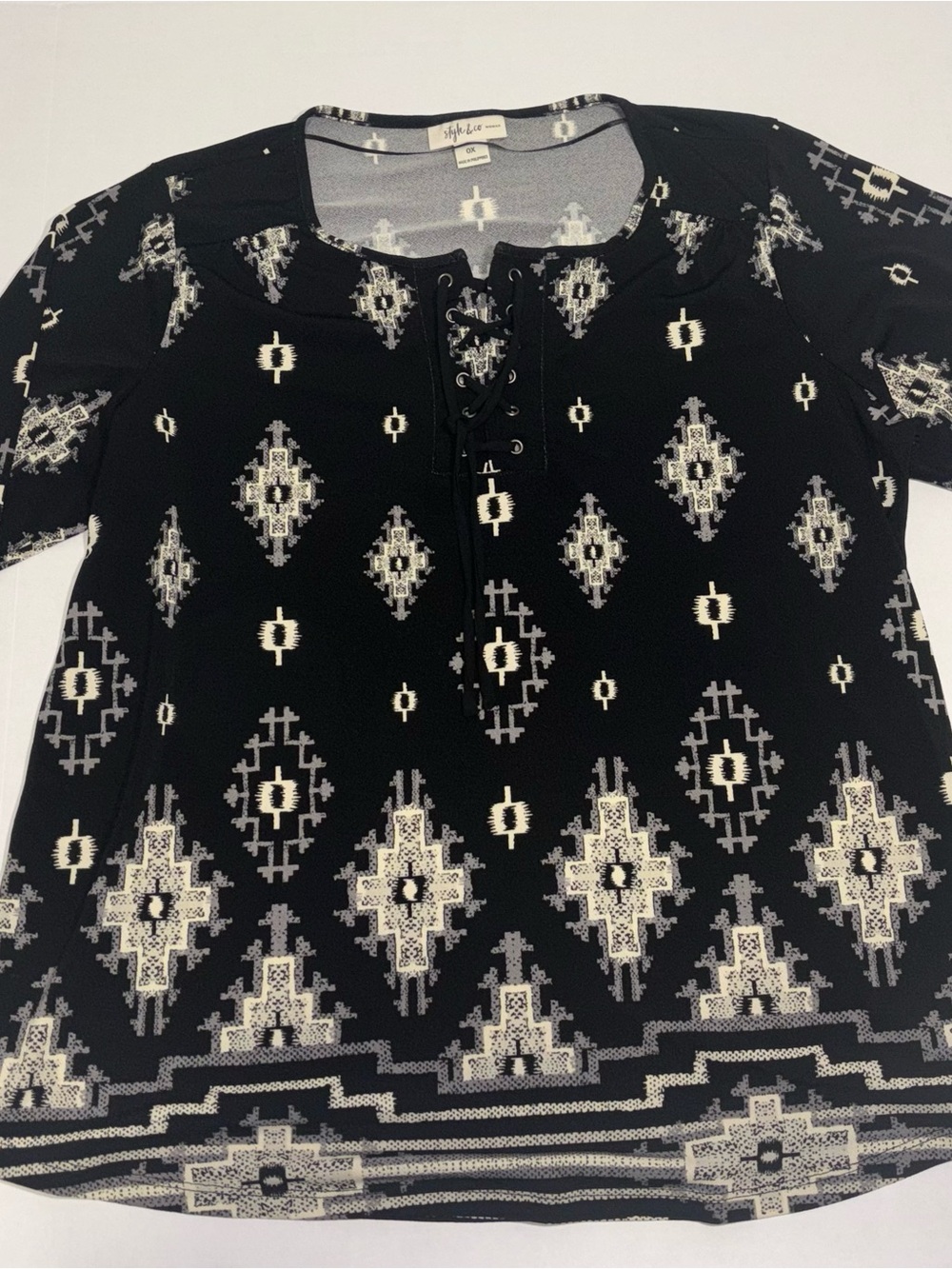 Style & Co size 0X Plus Blouse Round Neck 3/4 Sleeve Pullover Geometric